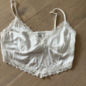 Garage white laced top